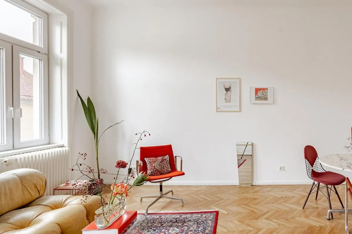 Beautiful Vintage Apartment Near Schoenbrunn Wien