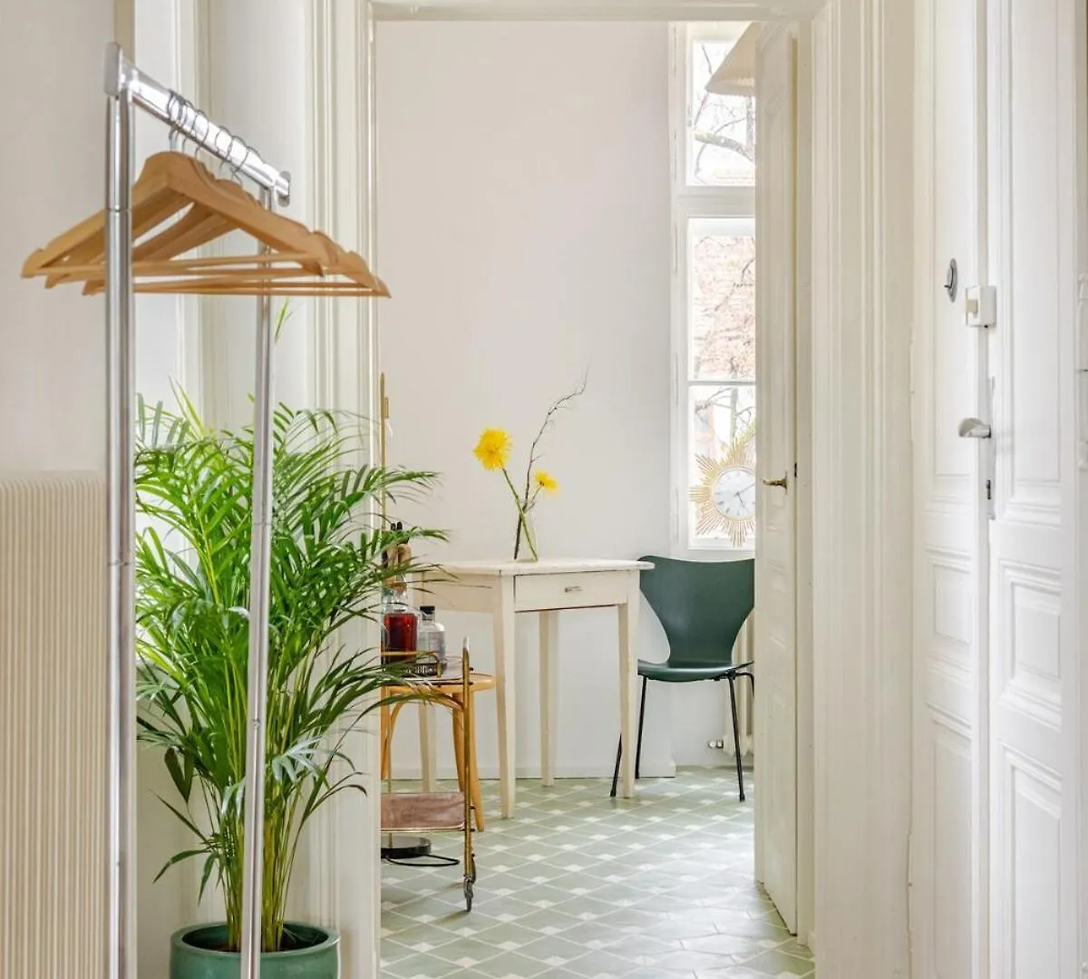Beautiful Vintage Apartment Near Schoenbrunn Wien