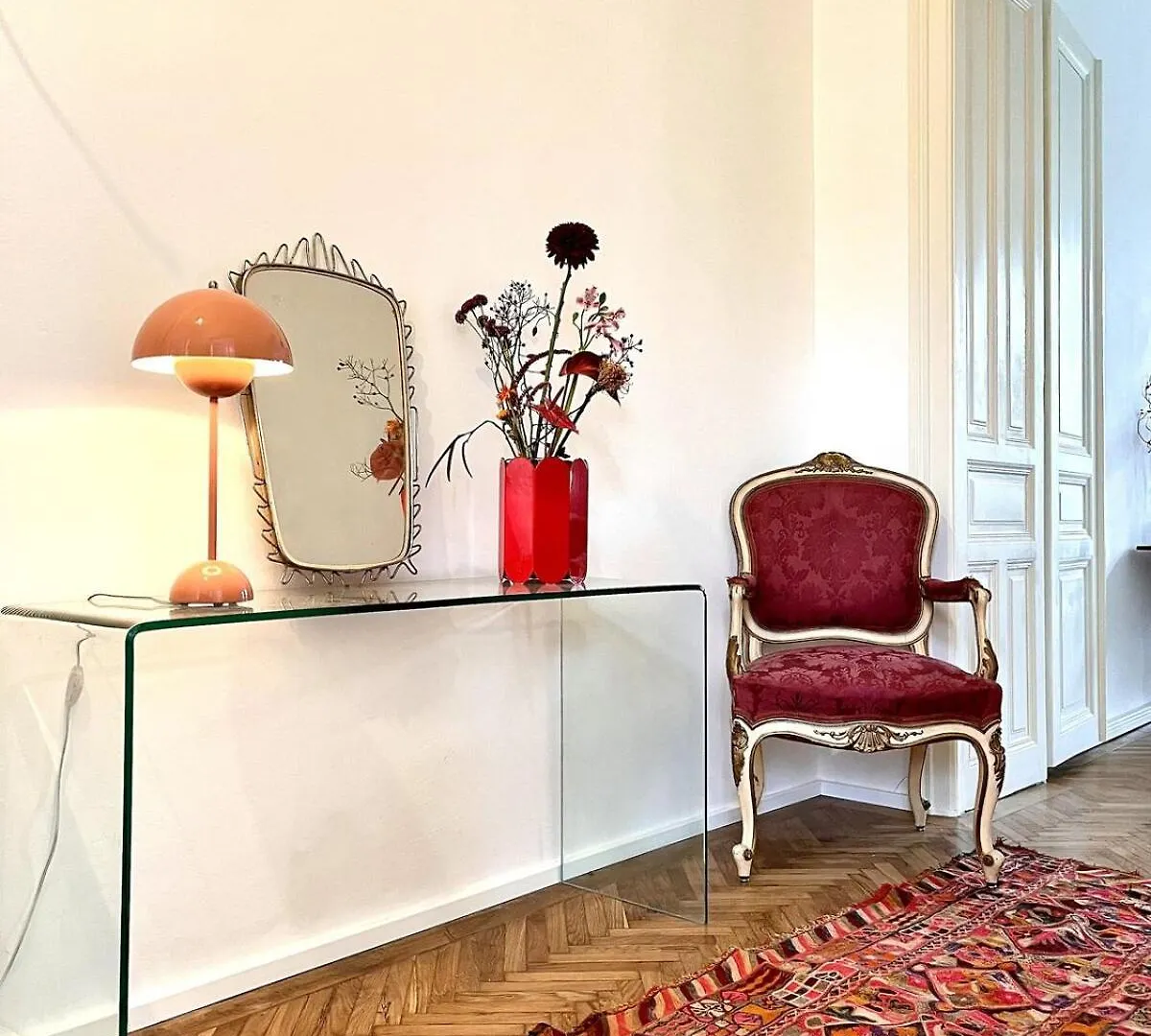 Beautiful Vintage Apartment Near Schoenbrunn Wien